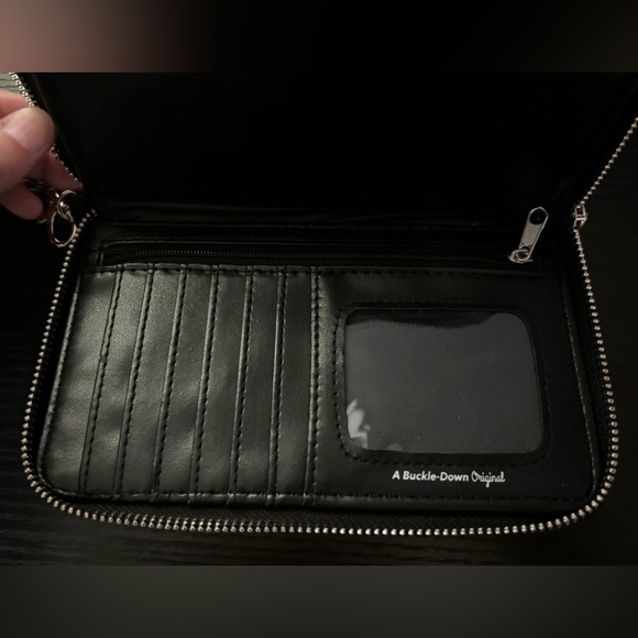 Disney’s Raya And The Last Dragon Zip-Around Buckle-Down Wallet - Picture 7 of 7